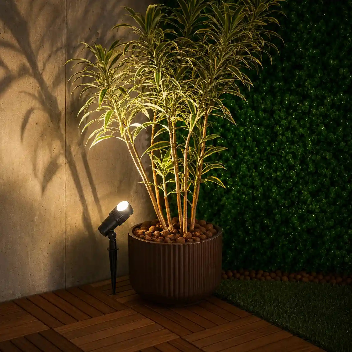 Espeto Solar Jardim Lumiére